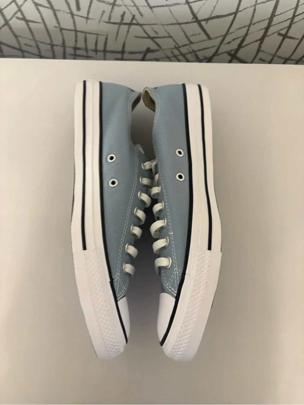 Converse Chuck Taylor All Star low-top sneakers in a light blue - Picture 8 of 11